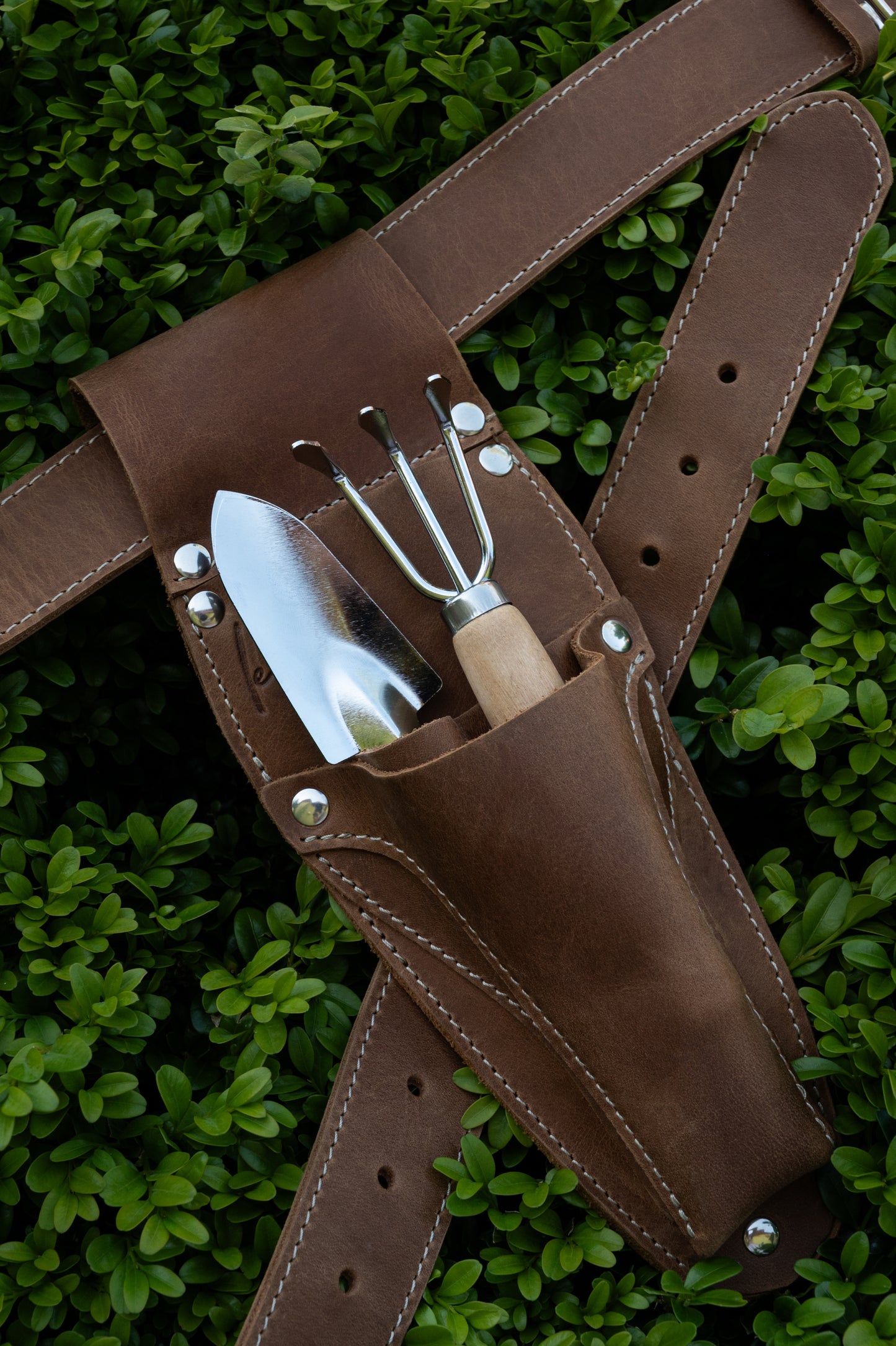 Hori Hori Leather Garden tool apron.